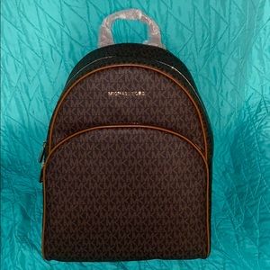 Michael Kors Abbey LG Backpack